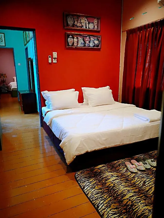 Back Homestay George Town Apartment